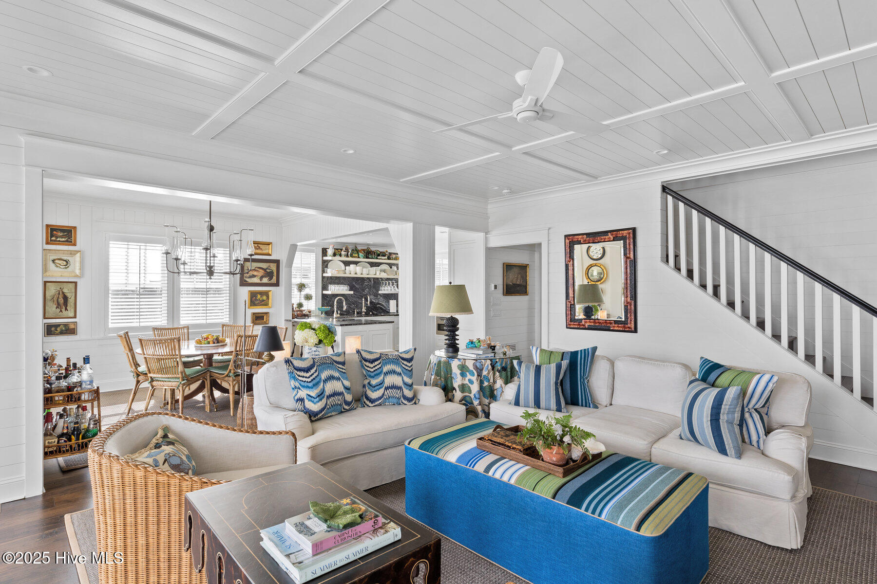 15 Peppervine Trail