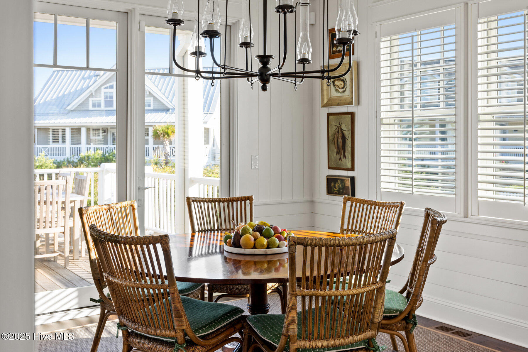 15 Peppervine Trail