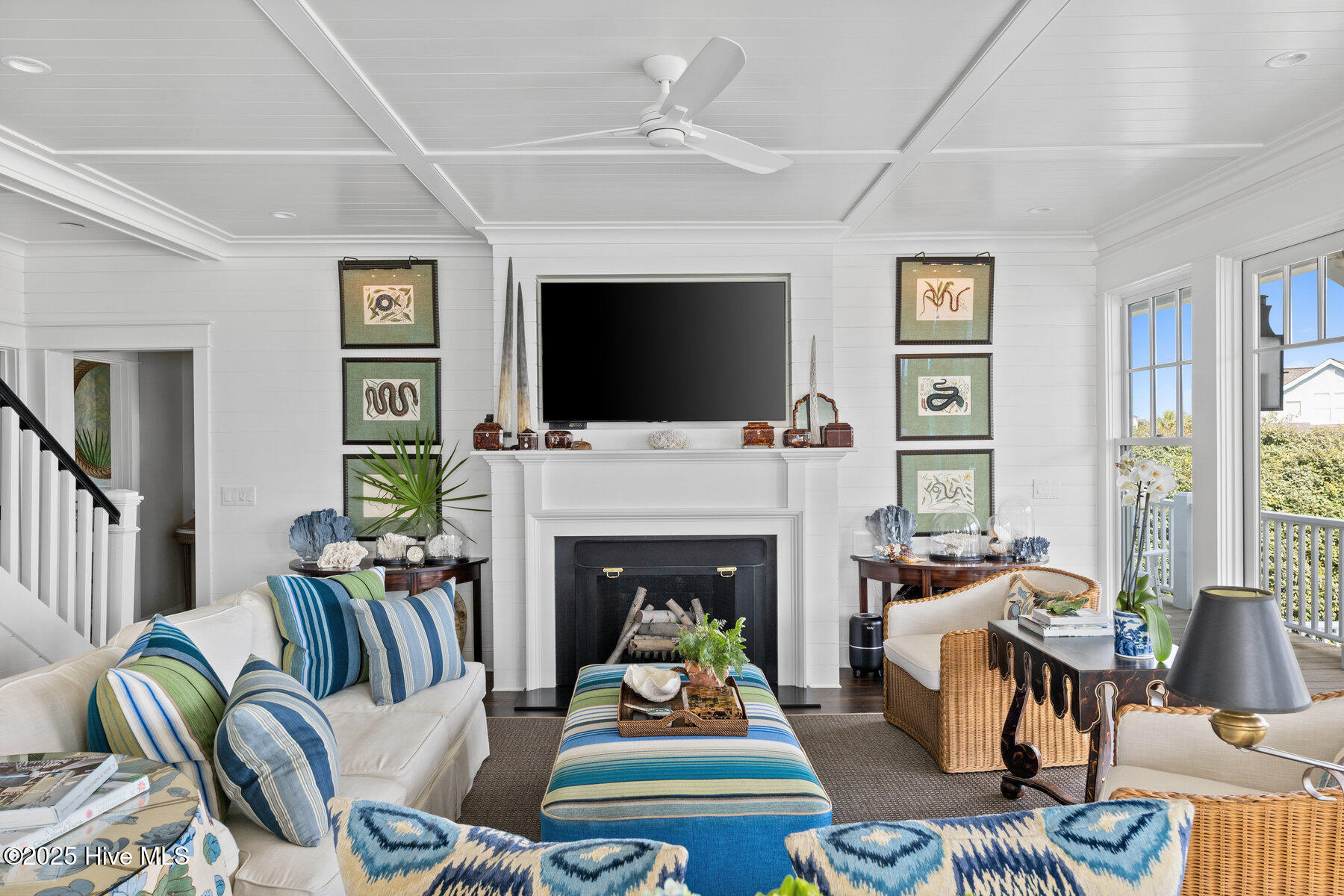 15 Peppervine Trail