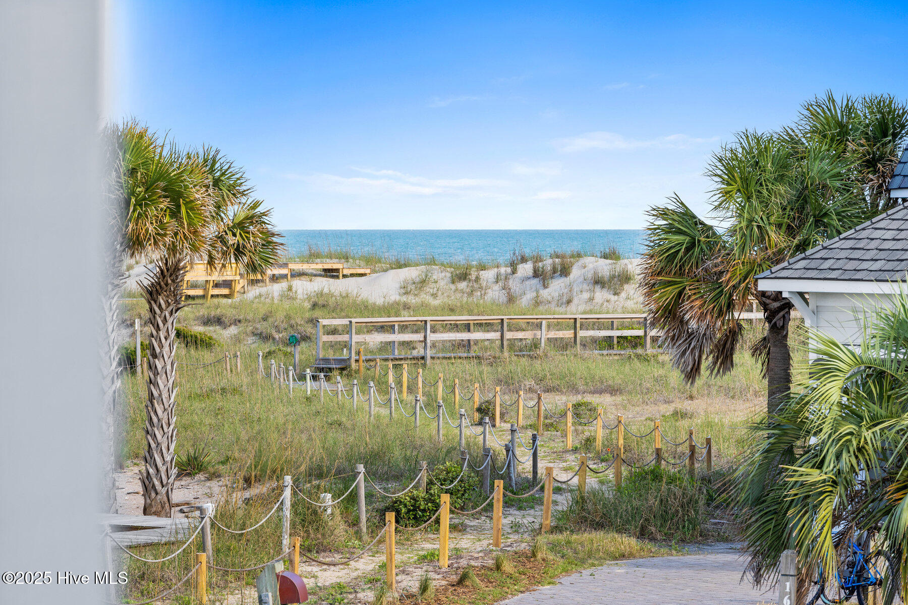 15 Peppervine Trail