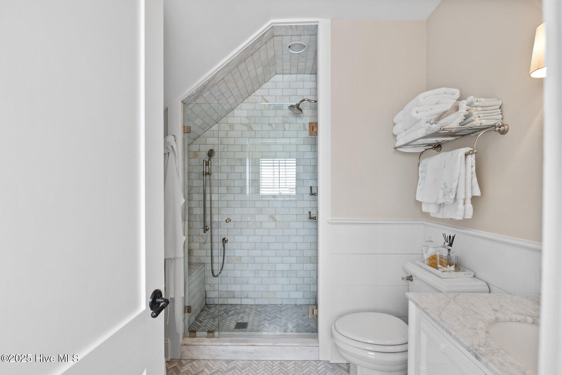 15 Peppervine Trail
