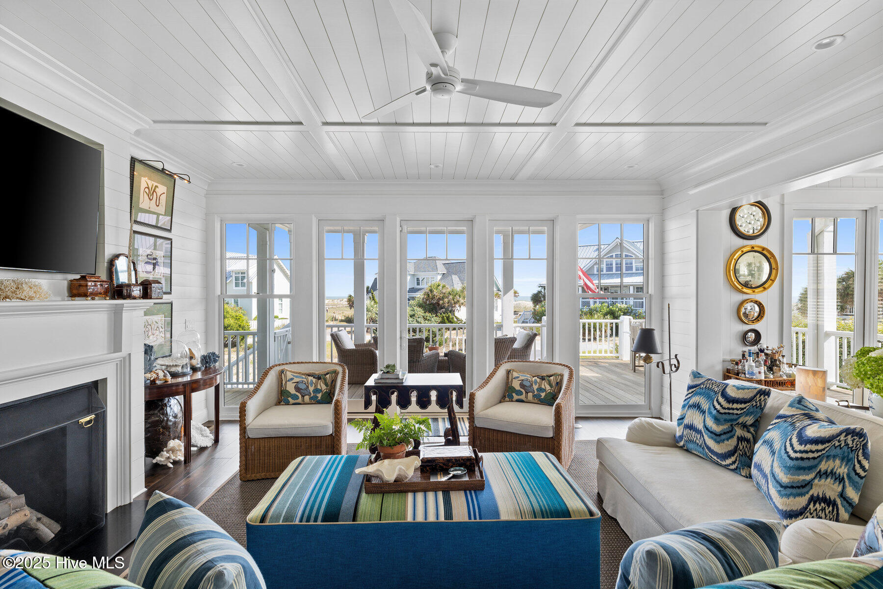 15 Peppervine Trail