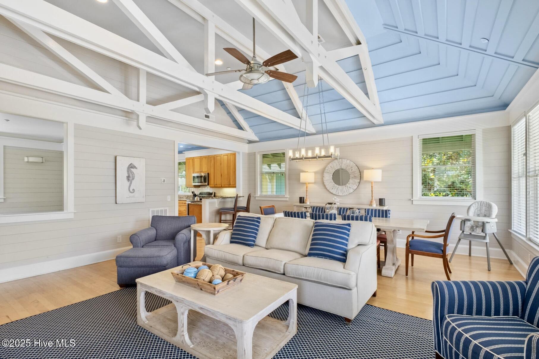 53 Earl Of Craven Court, Week F