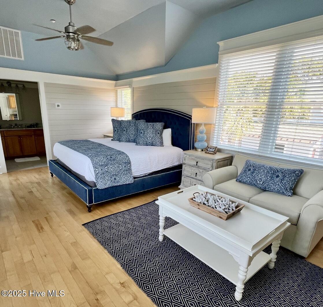 53 Earl Of Craven Court, Week F