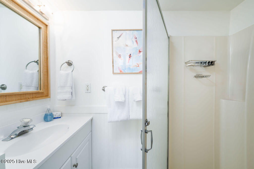 305 S Bald Head Wynd, 54