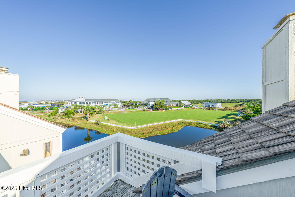 305 S Bald Head Wynd, 54