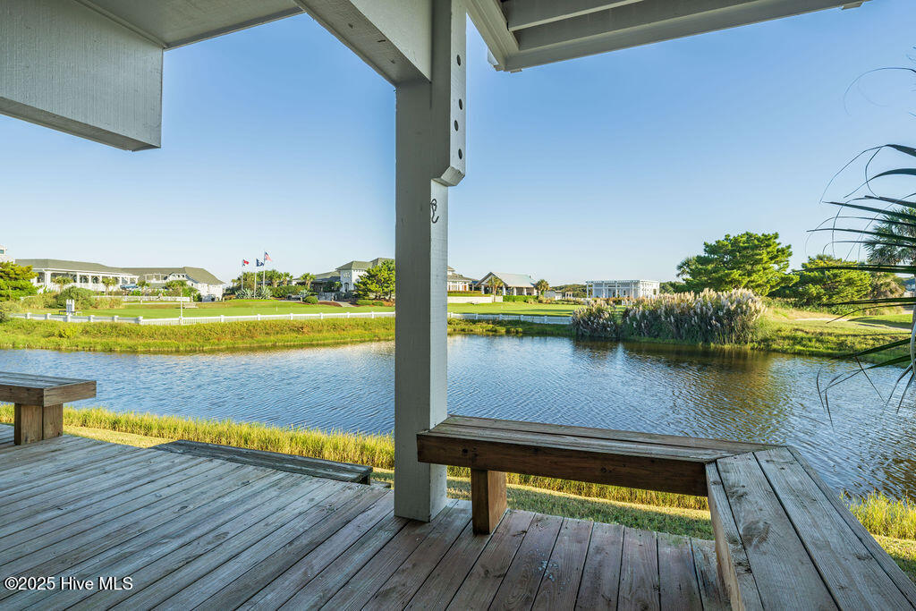 305 S Bald Head Wynd, 54