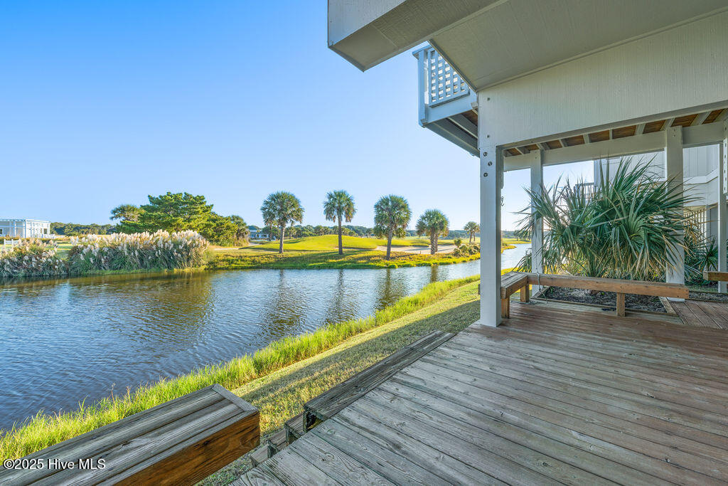 305 S Bald Head Wynd, 54