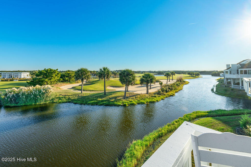 305 S Bald Head Wynd, 54