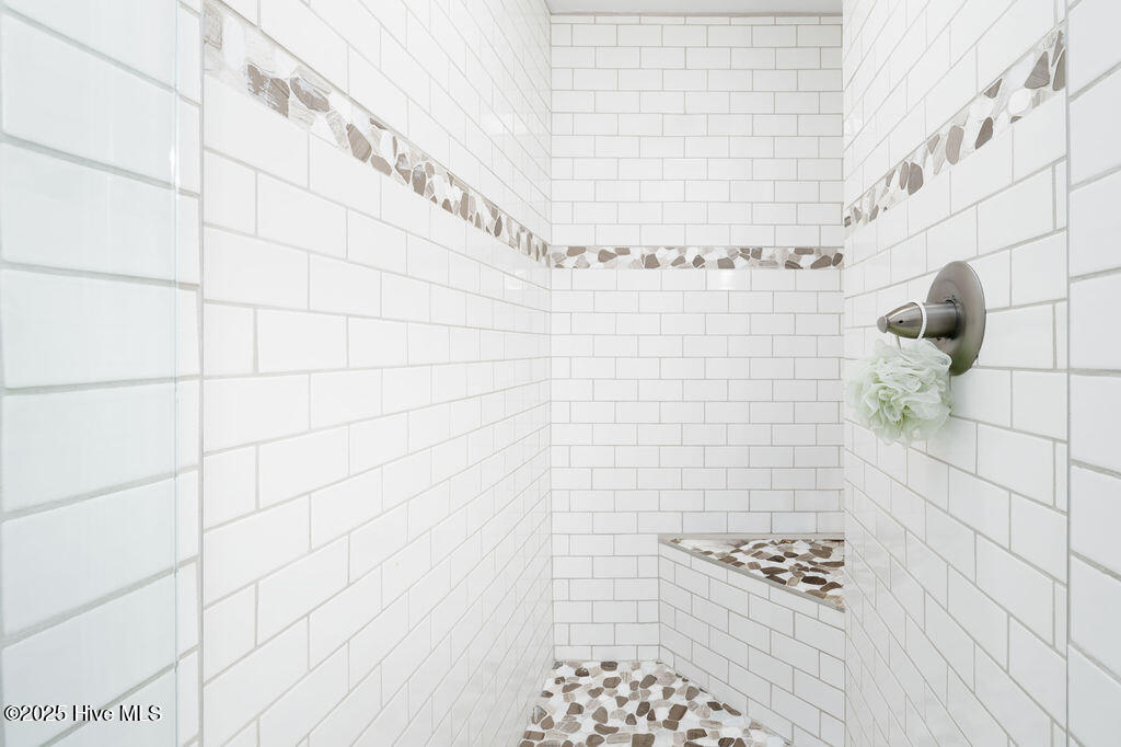 305 S Bald Head Wynd, 54