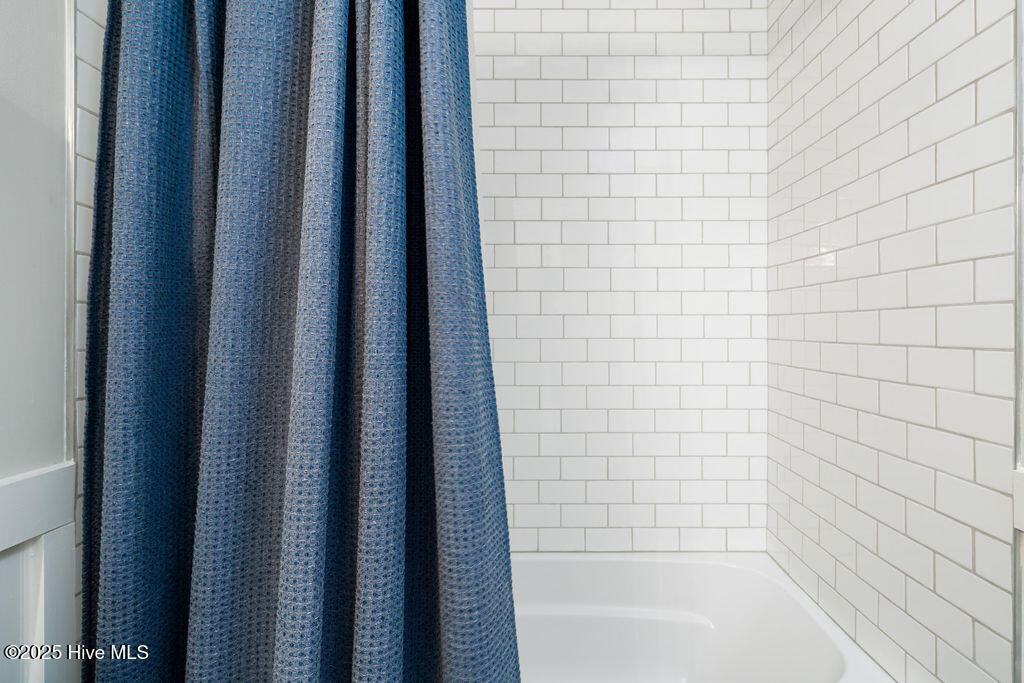 305 S Bald Head Wynd, 54