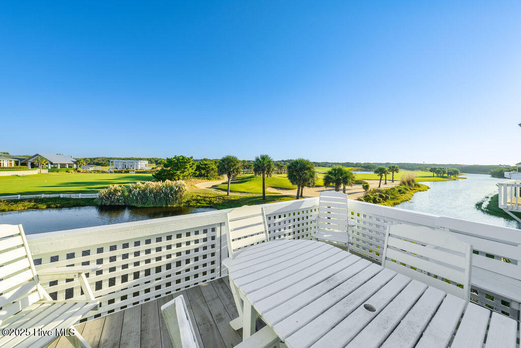 305 S Bald Head Wynd, 54