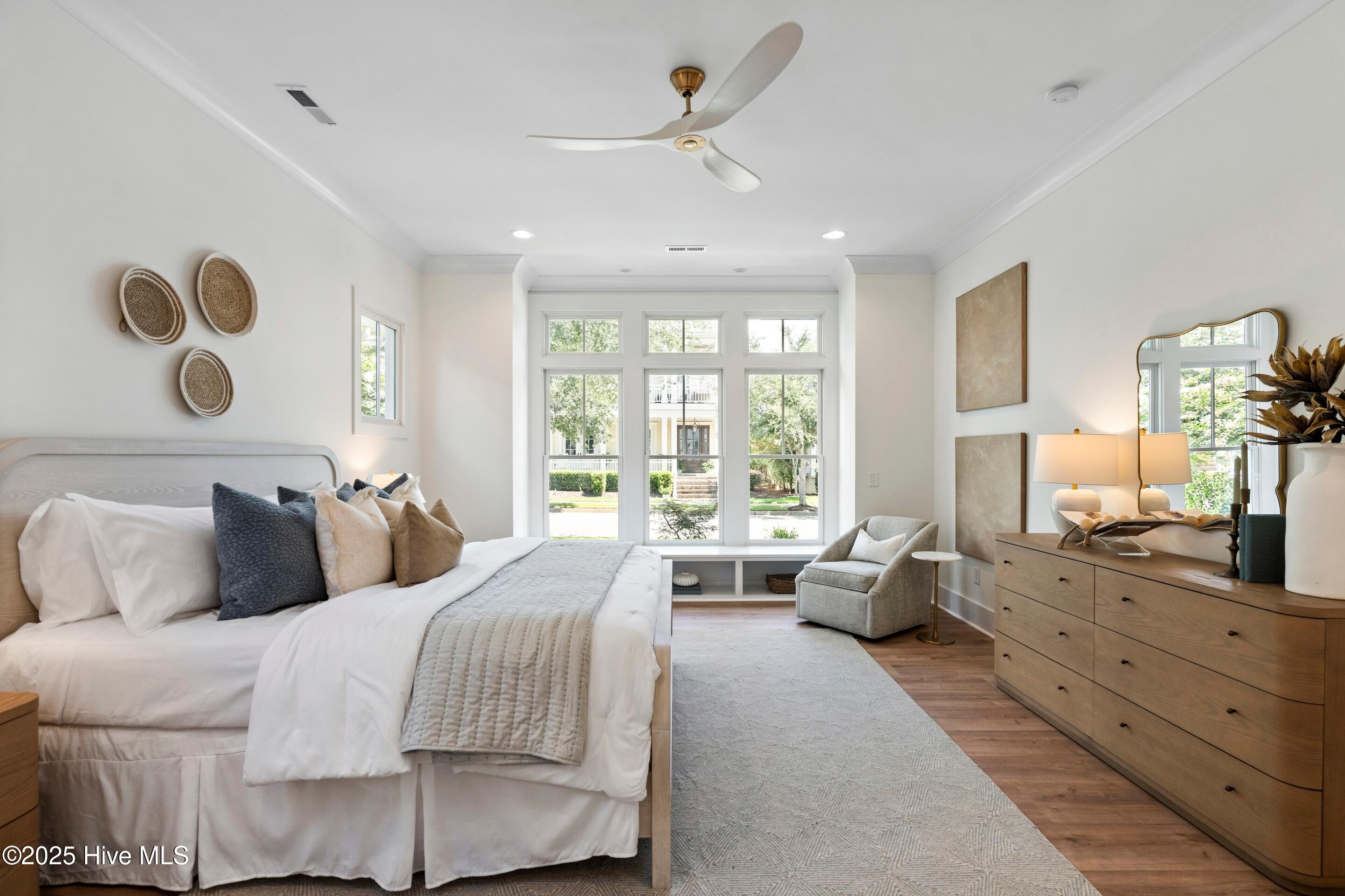 5312 Hanahan Drive