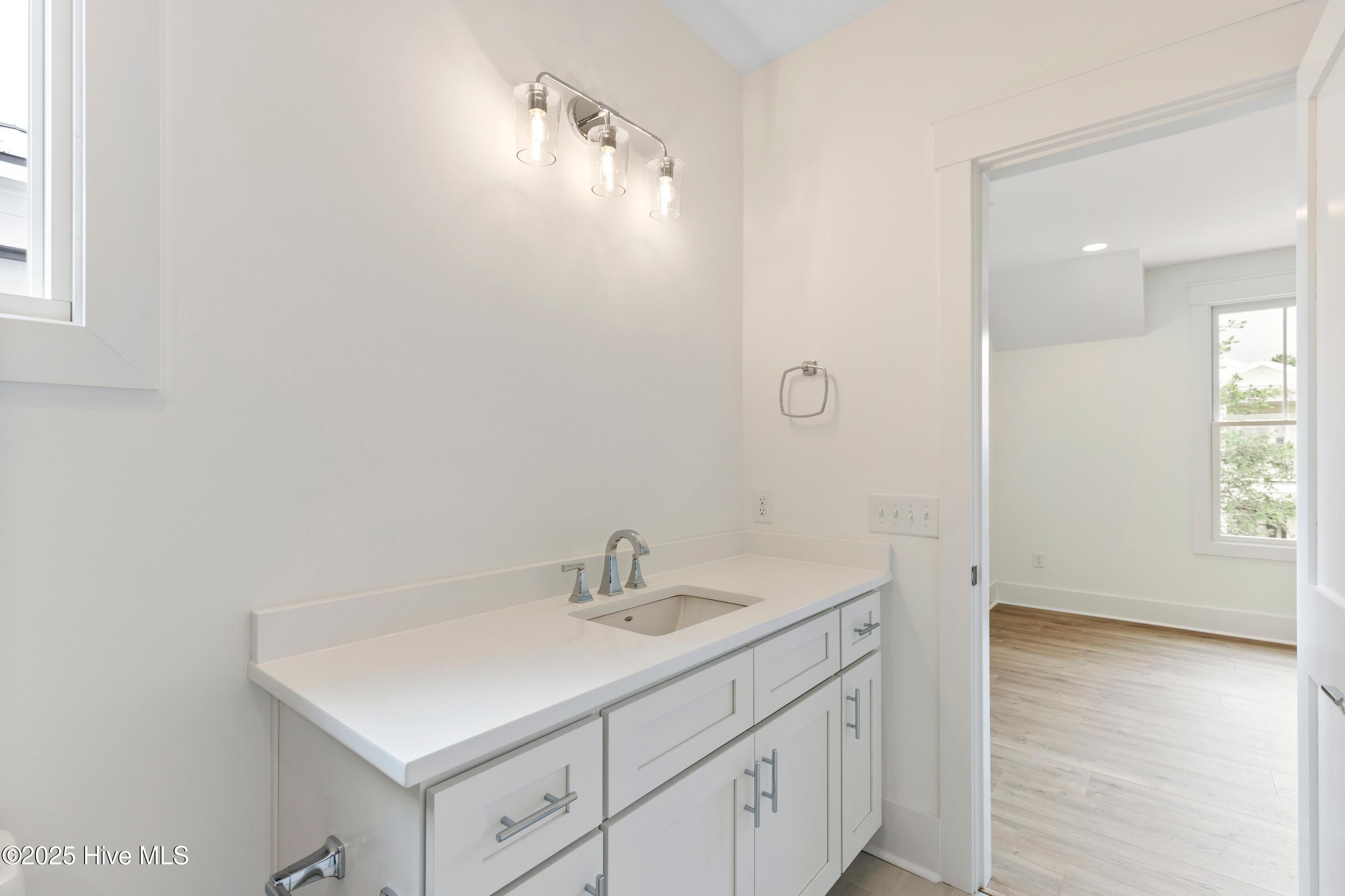 5312 Hanahan Drive
