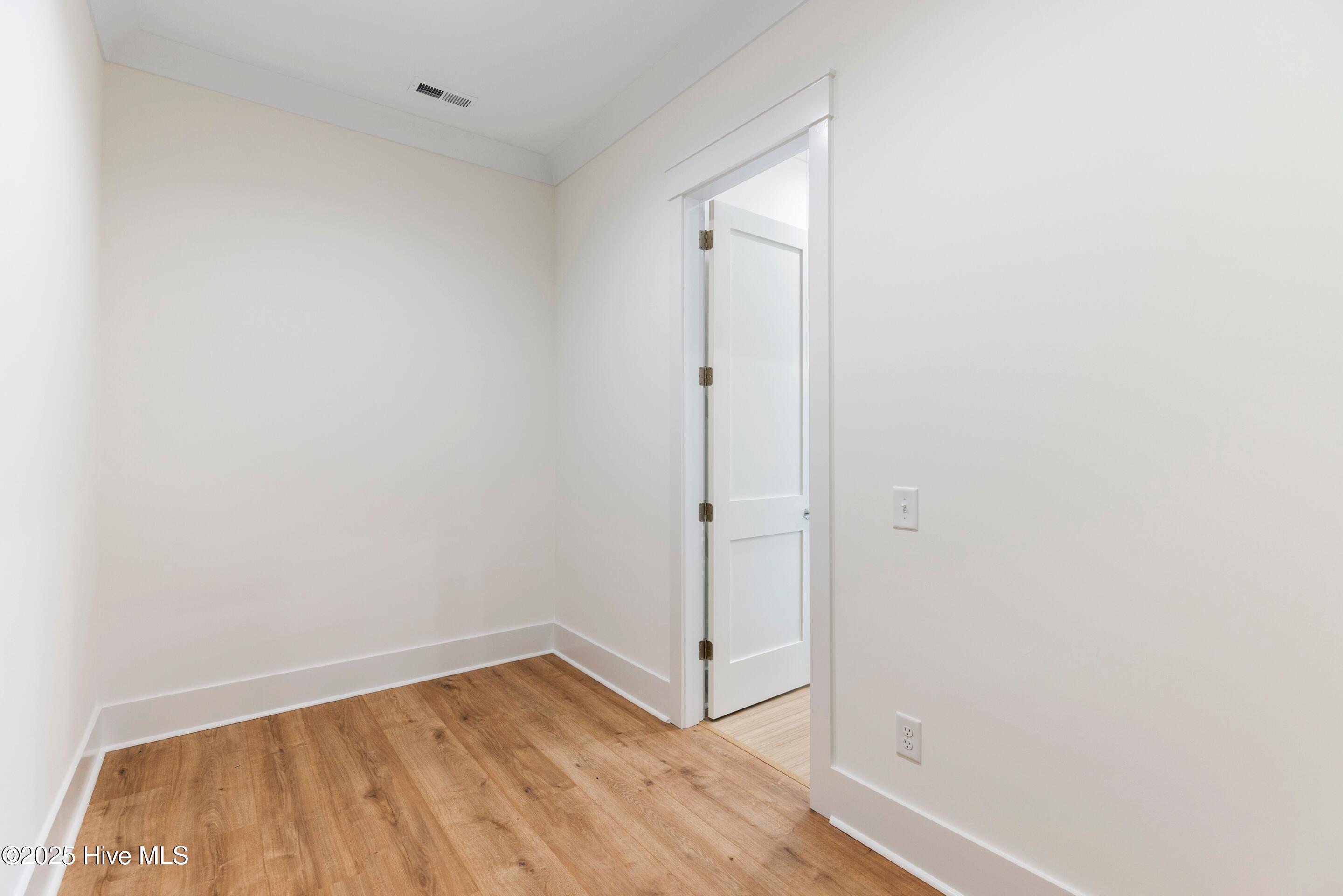 5312 Hanahan Drive