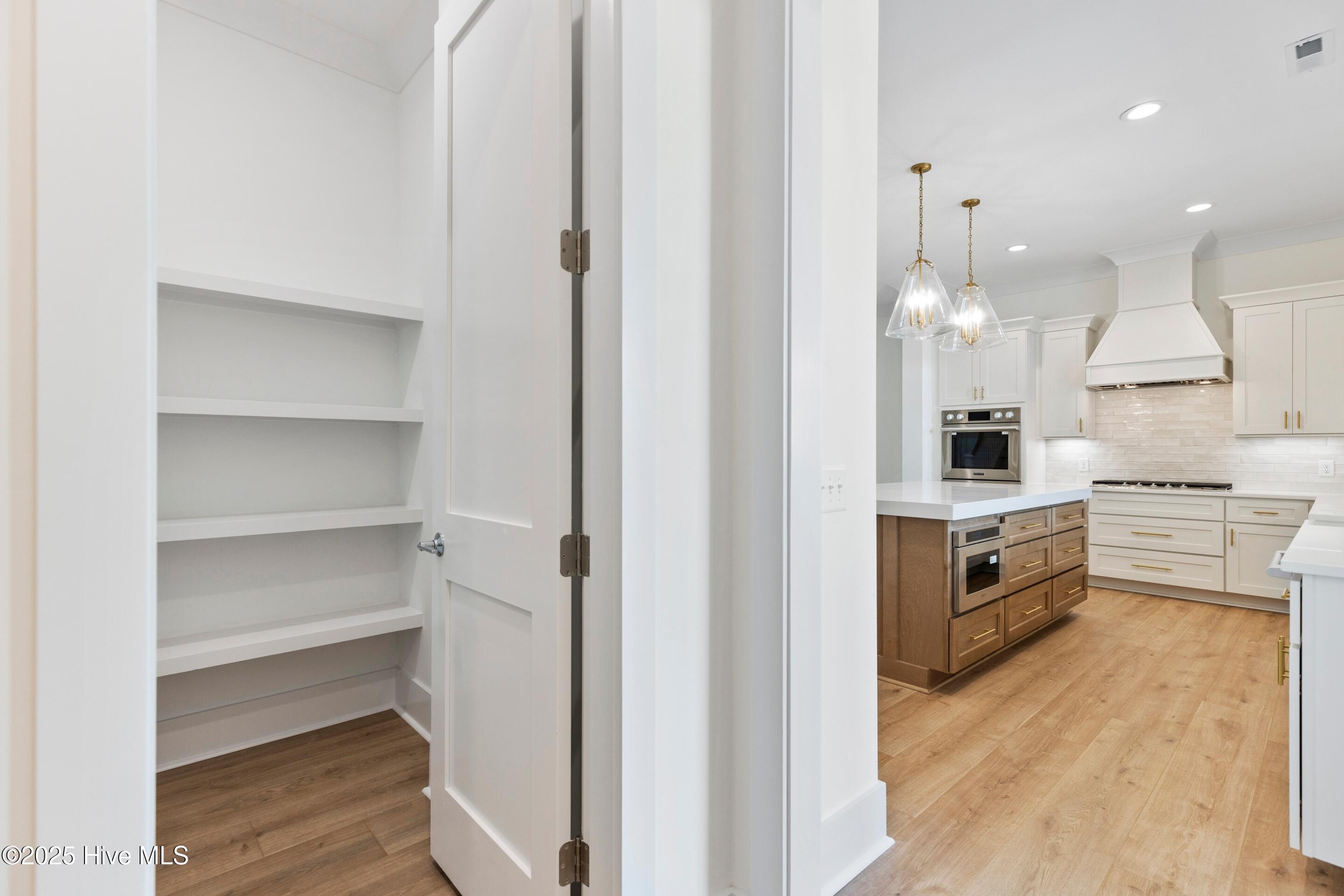 5312 Hanahan Drive
