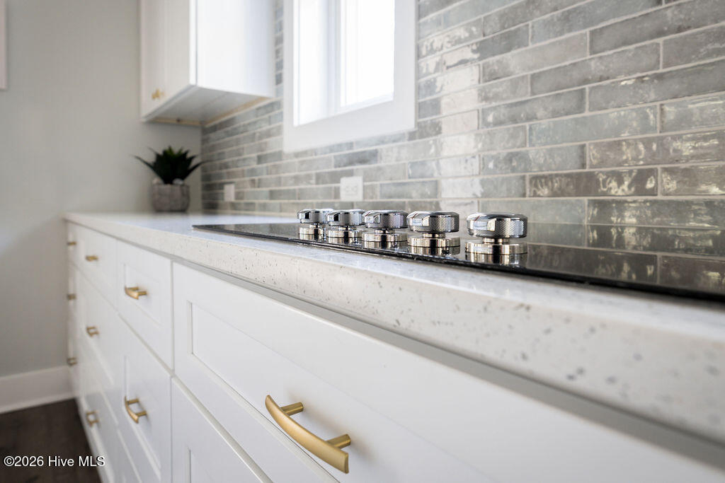 49 Fort Holmes Trail