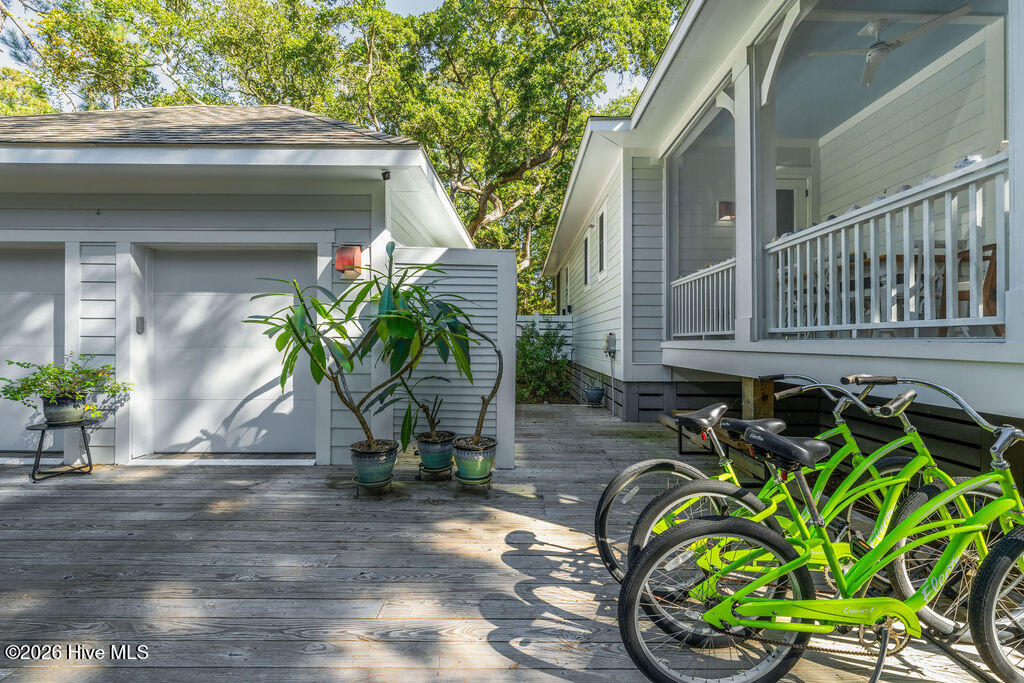 49 Fort Holmes Trail