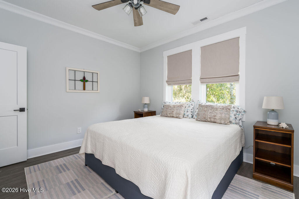 49 Fort Holmes Trail