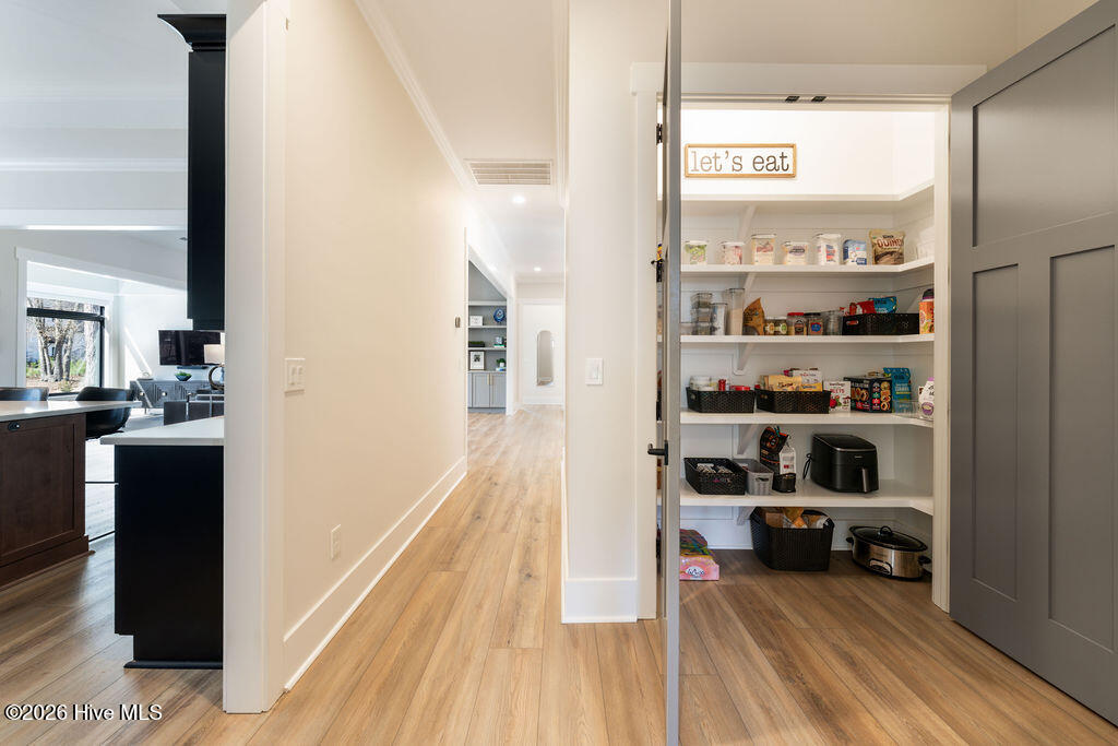 9143 Fallen Pear Lane NE