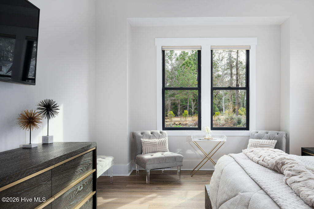 9143 Fallen Pear Lane NE