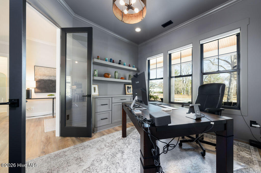 9143 Fallen Pear Lane NE