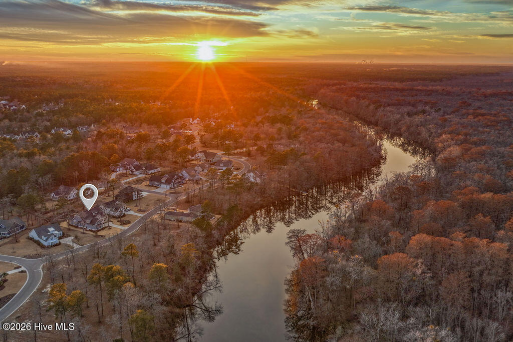 9143 Fallen Pear Lane NE