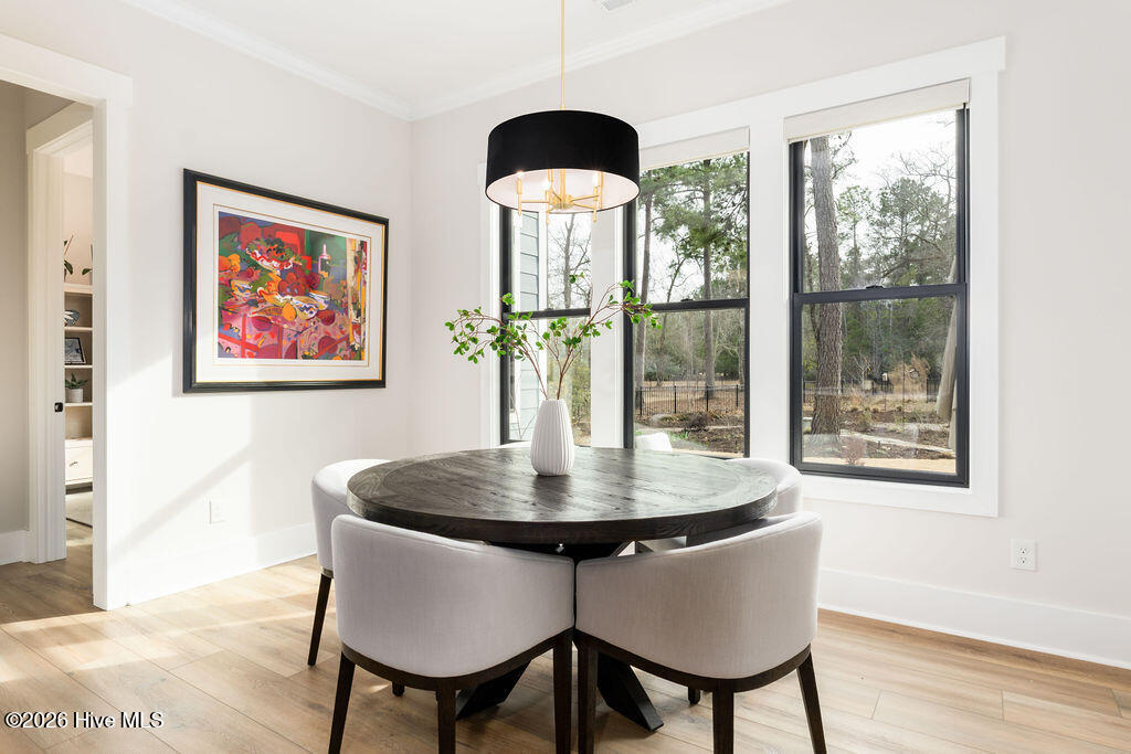 9143 Fallen Pear Lane NE