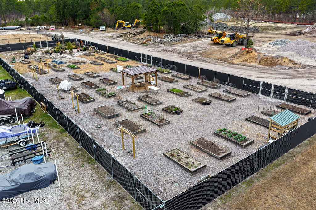 9143 Fallen Pear Lane NE