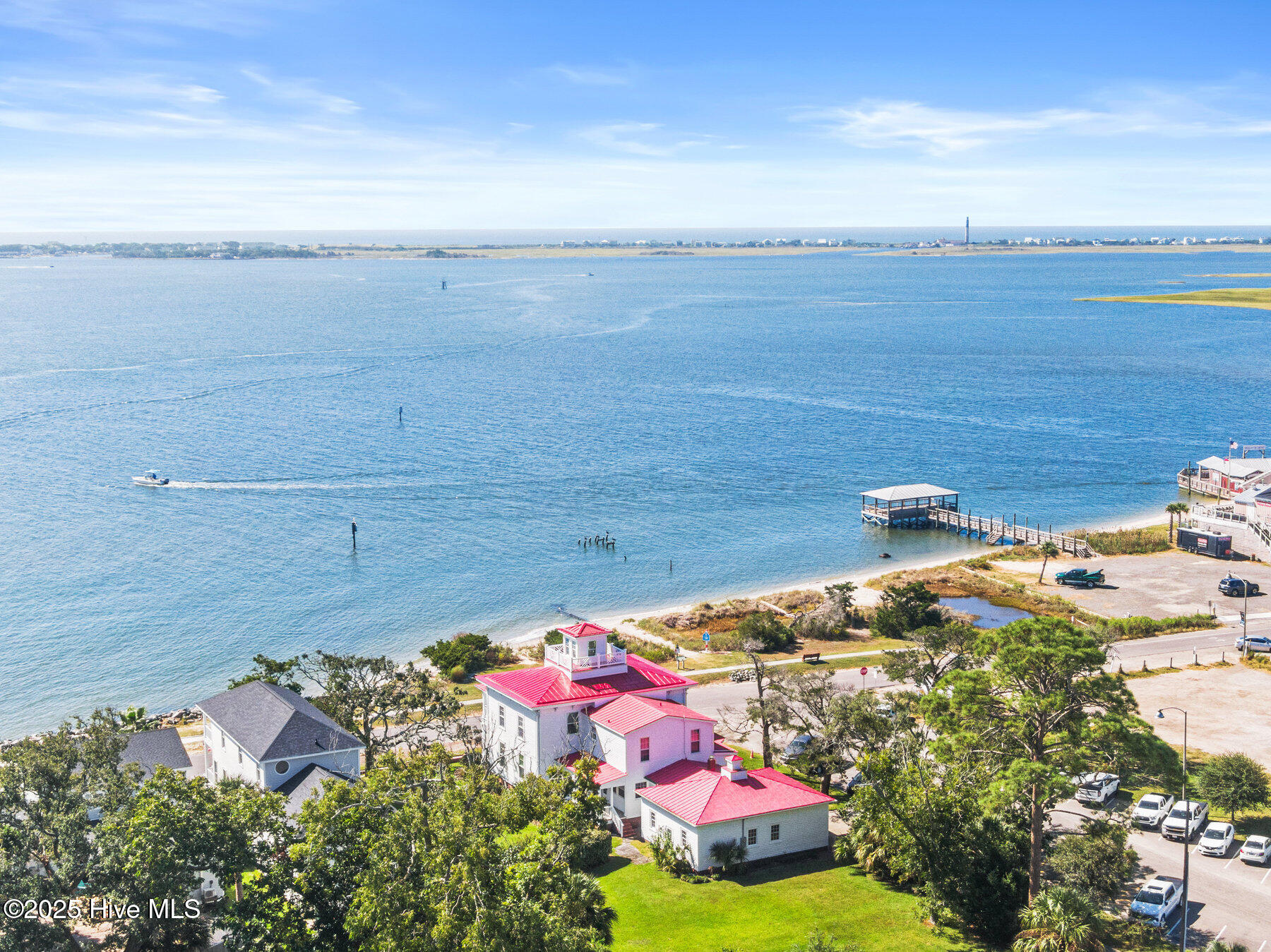 216 W Bay Street