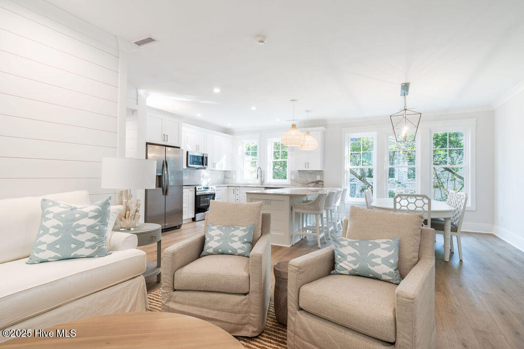 534 Chicamacomico Way