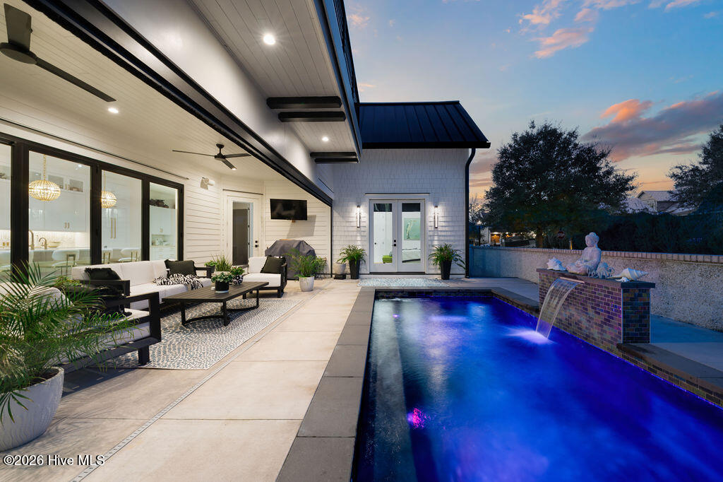 1827 Montage Lane