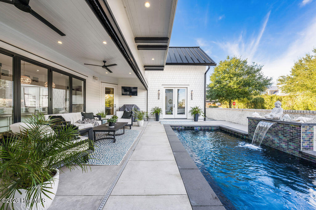 1827 Montage Lane