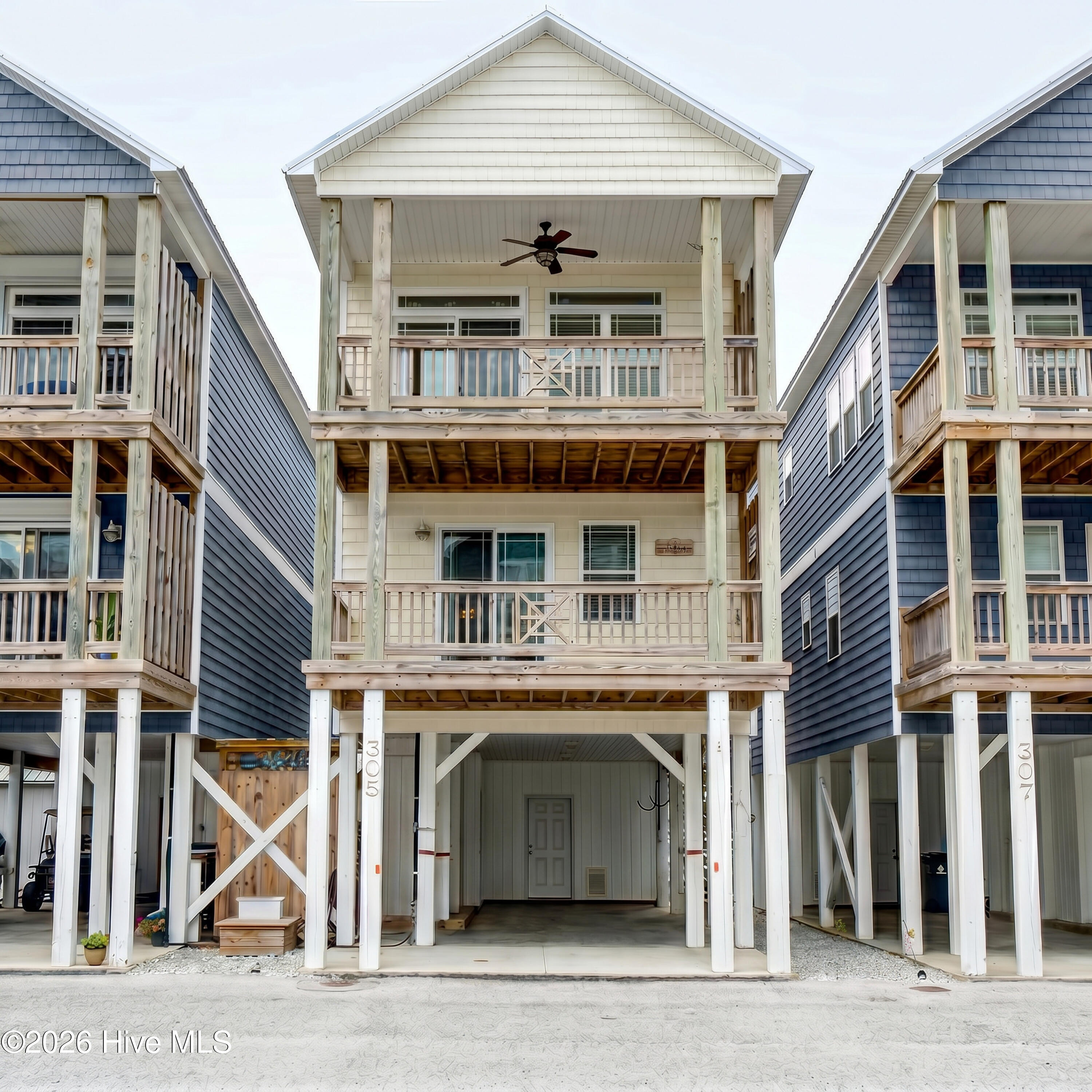305 Vesta Court