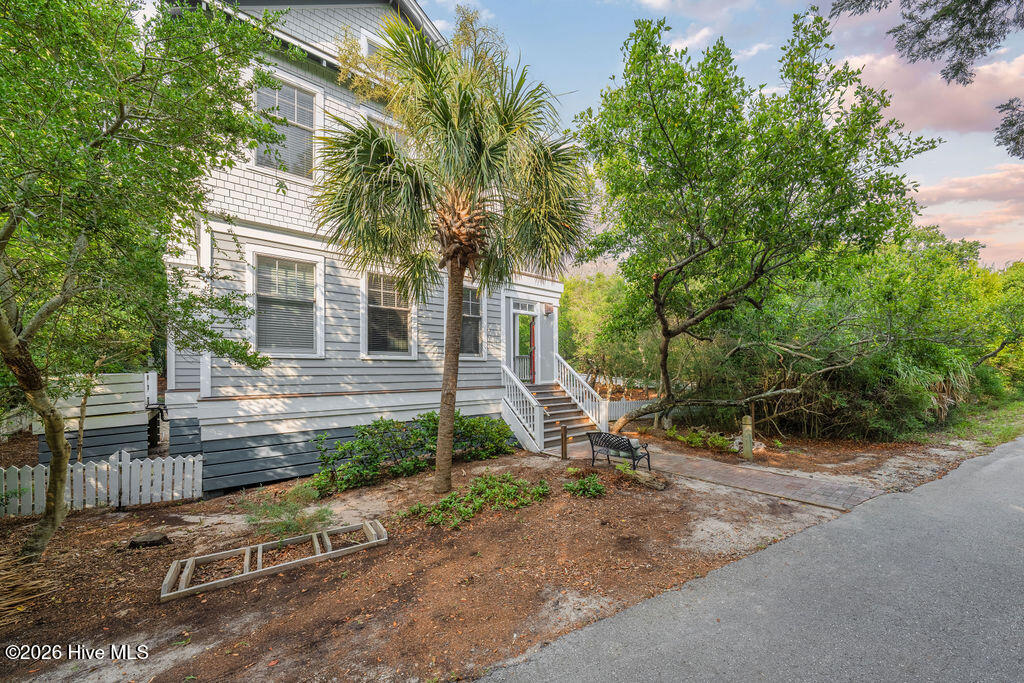 617 Ocracoke Way