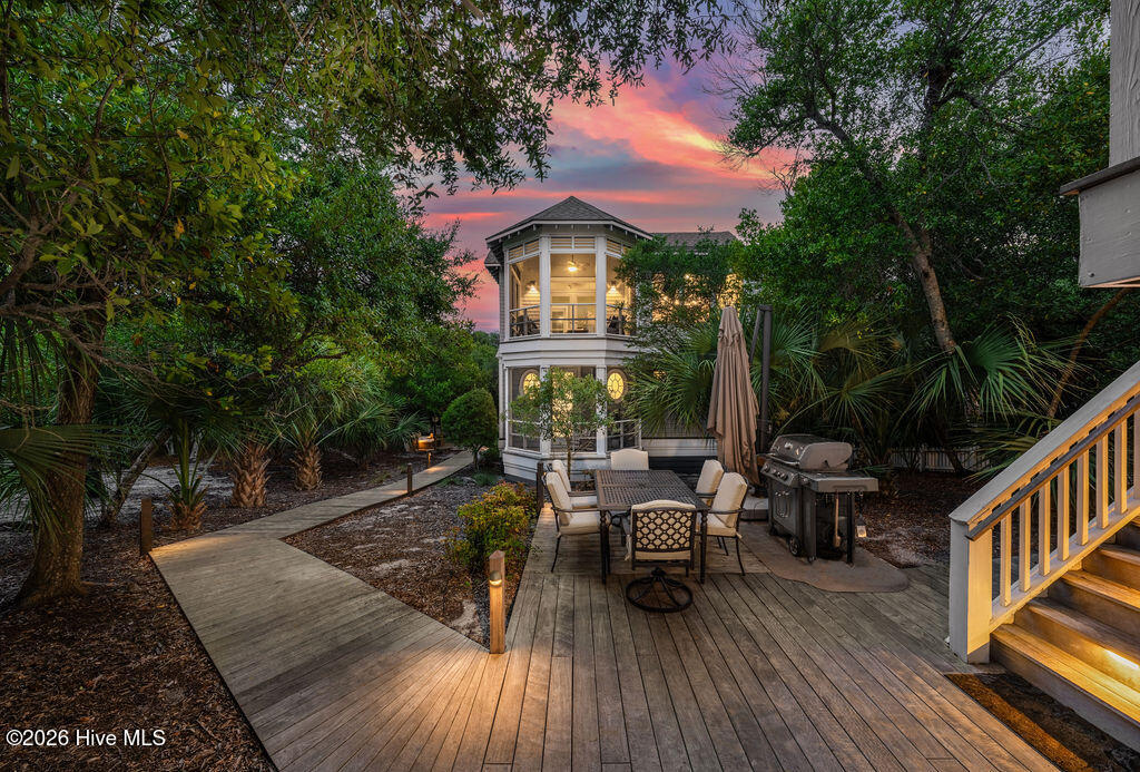 617 Ocracoke Way