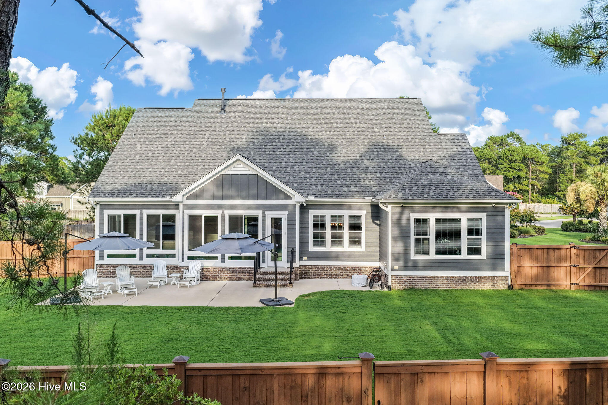 3795 Old Crabapple Court NE