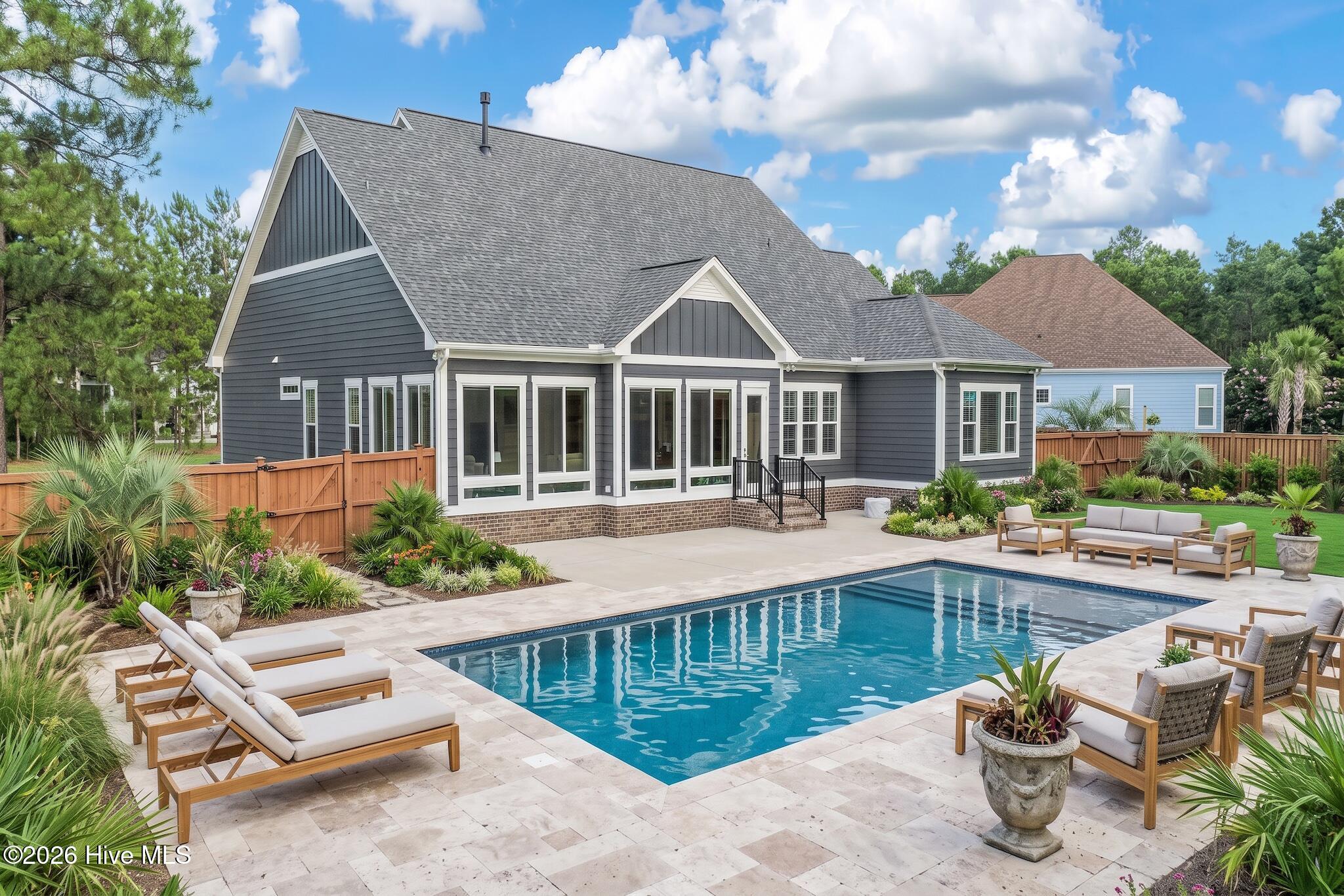 3795 Old Crabapple Court NE