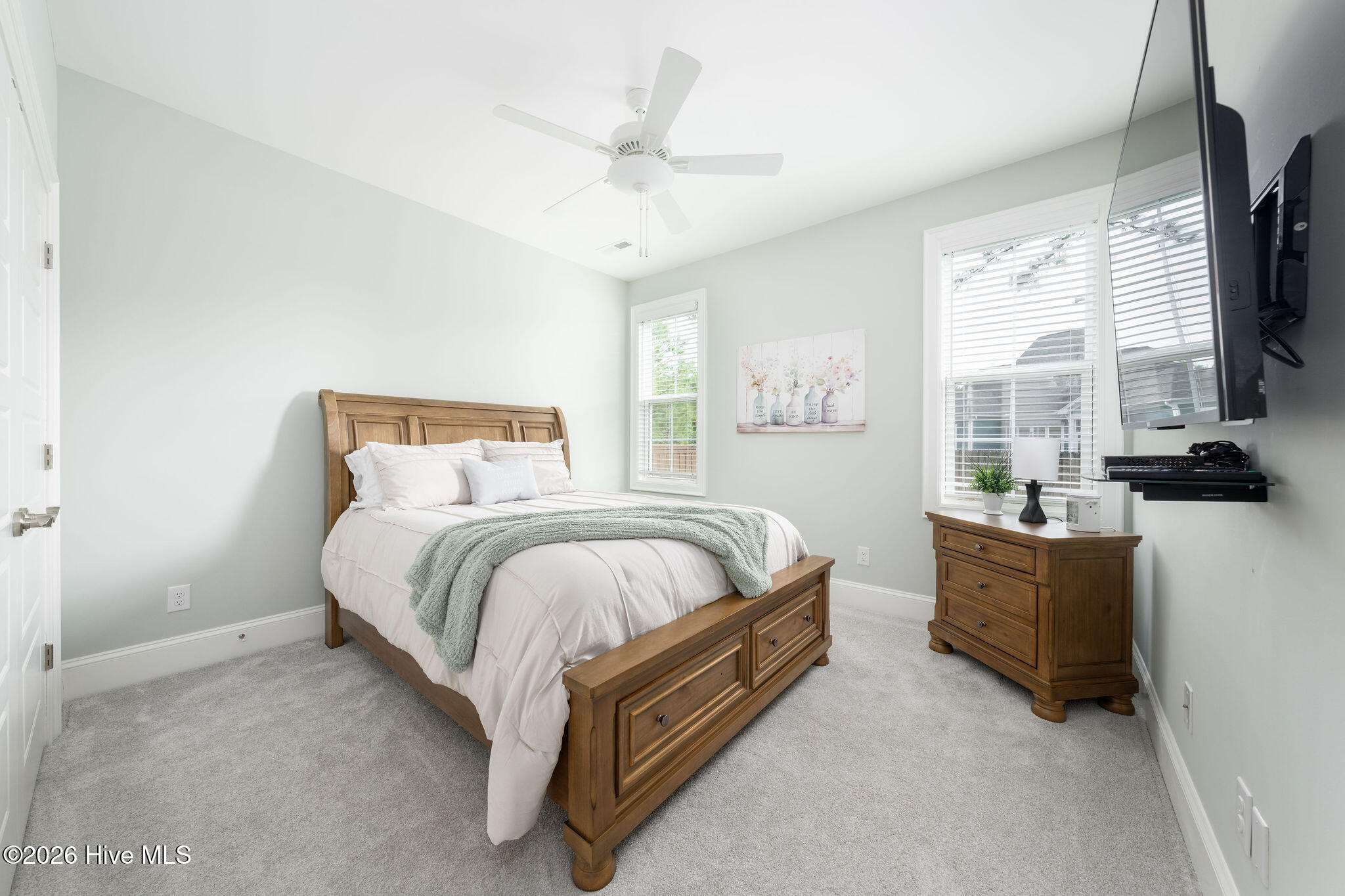 3795 Old Crabapple Court NE