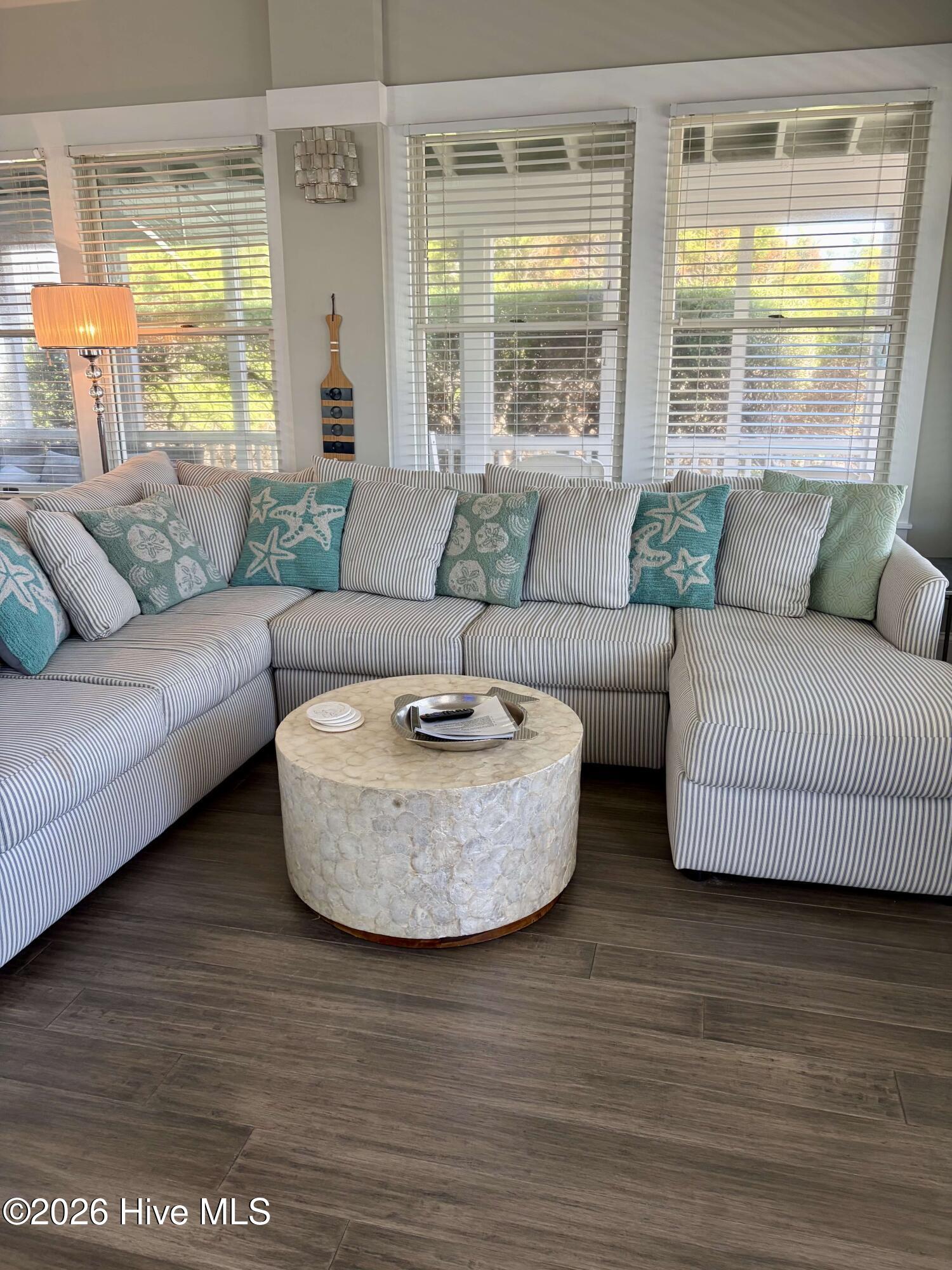 8 Scotch Bonnet Lane 8