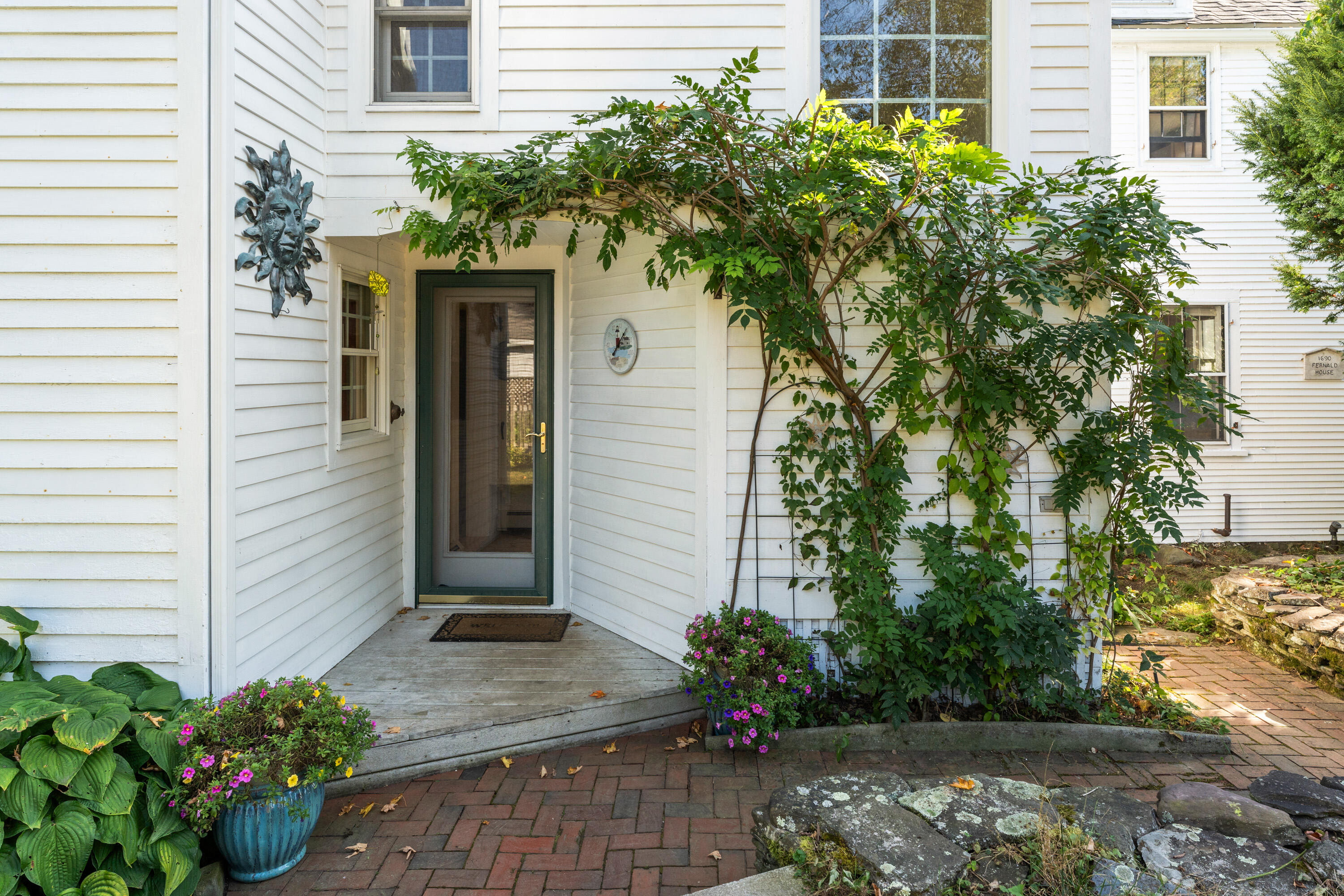 34 Williams Avenue