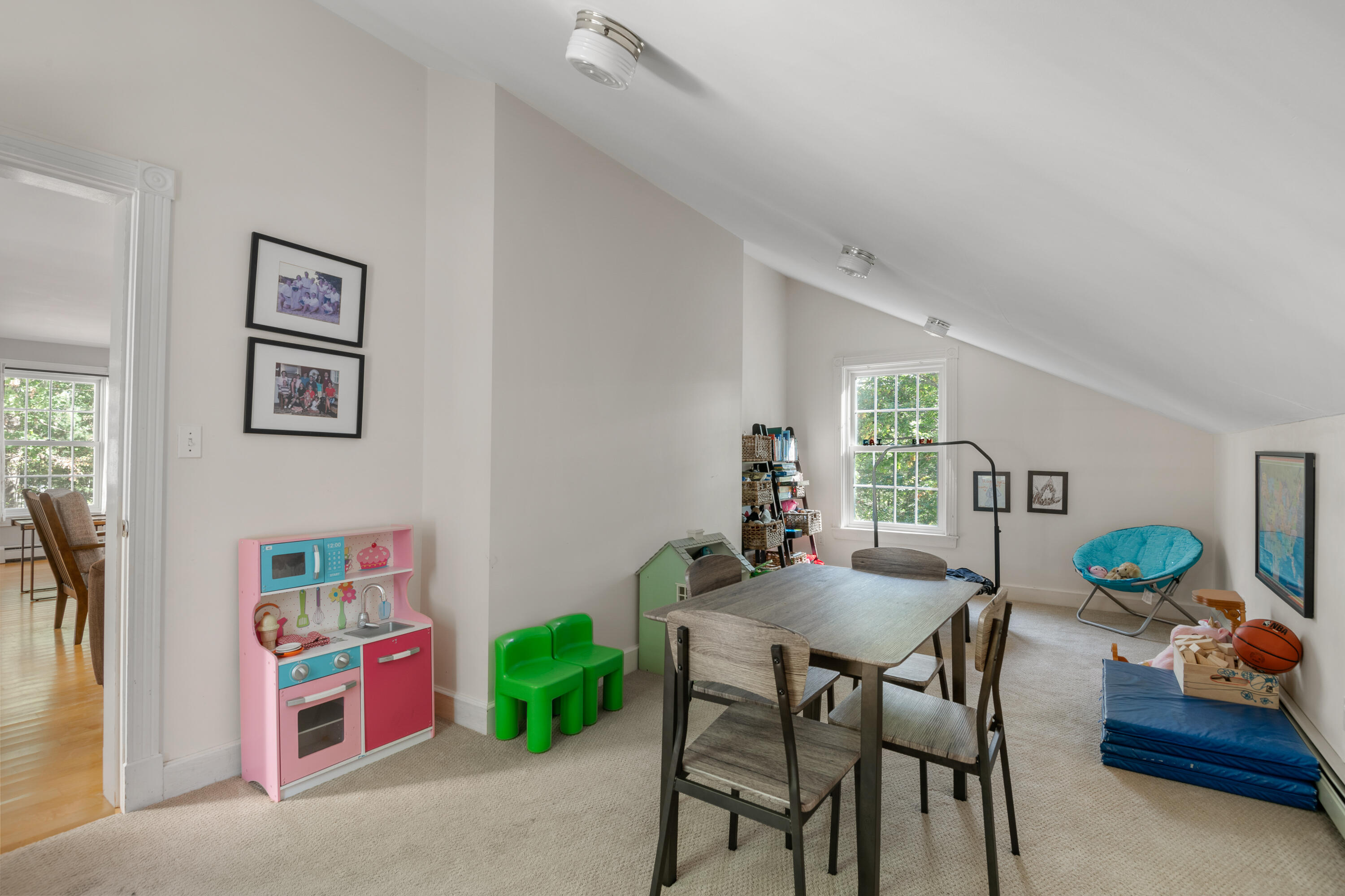 30 Sentry Hill Road