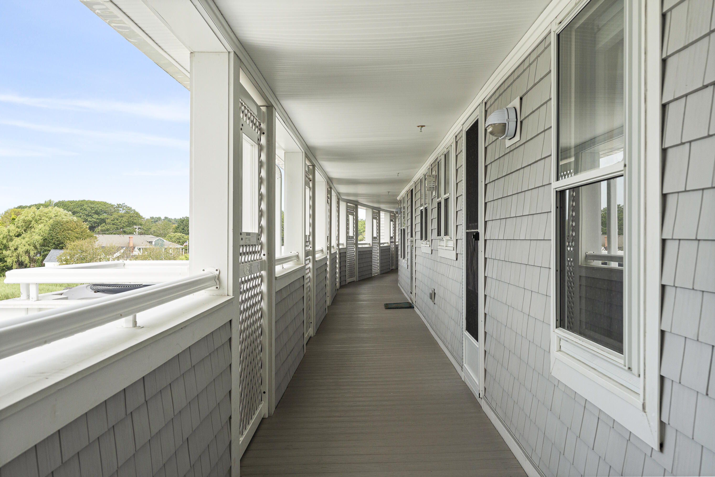 31 Ocean Avenue, 311