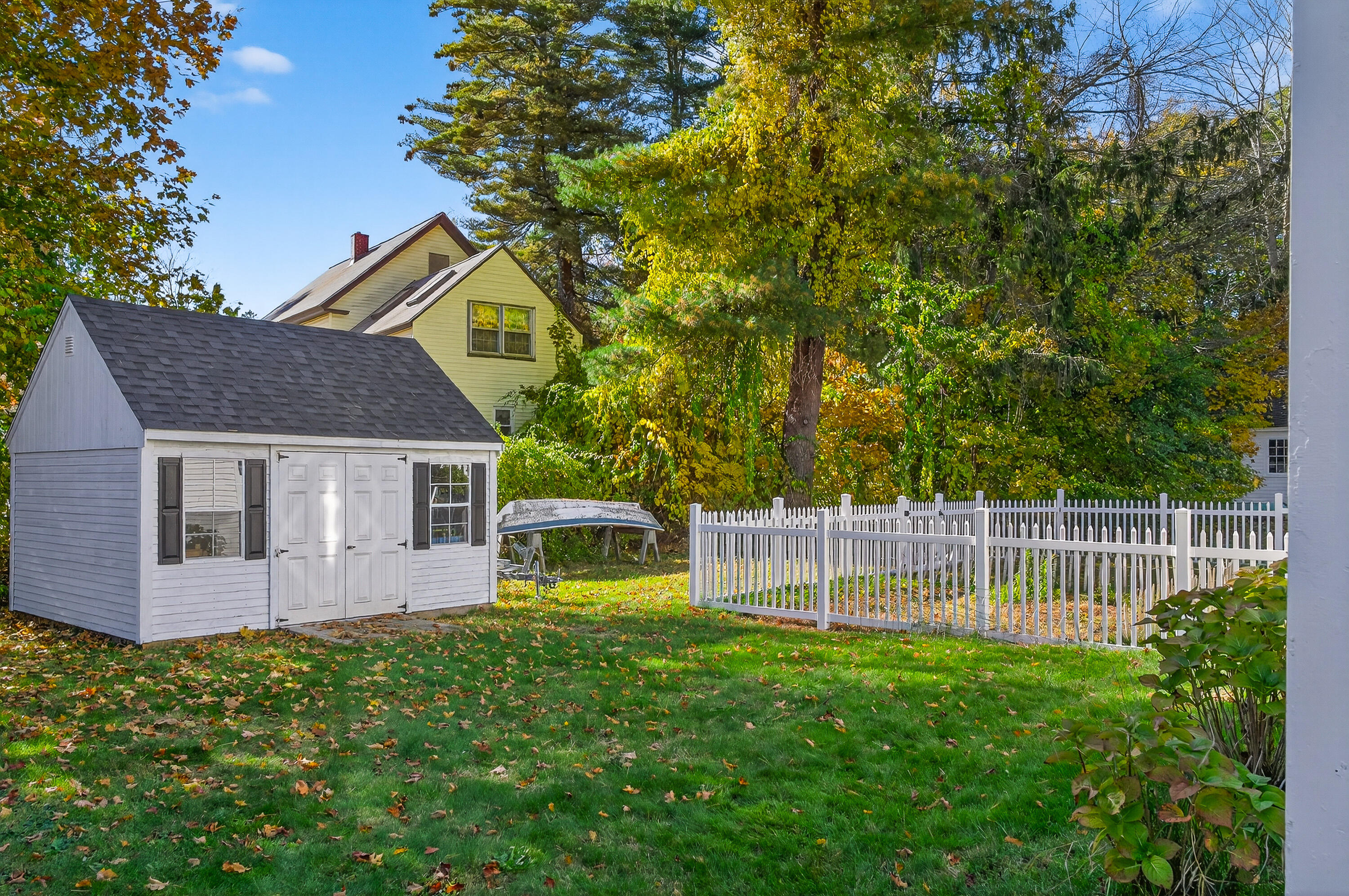 28 Fletcher Street, Kennebunk