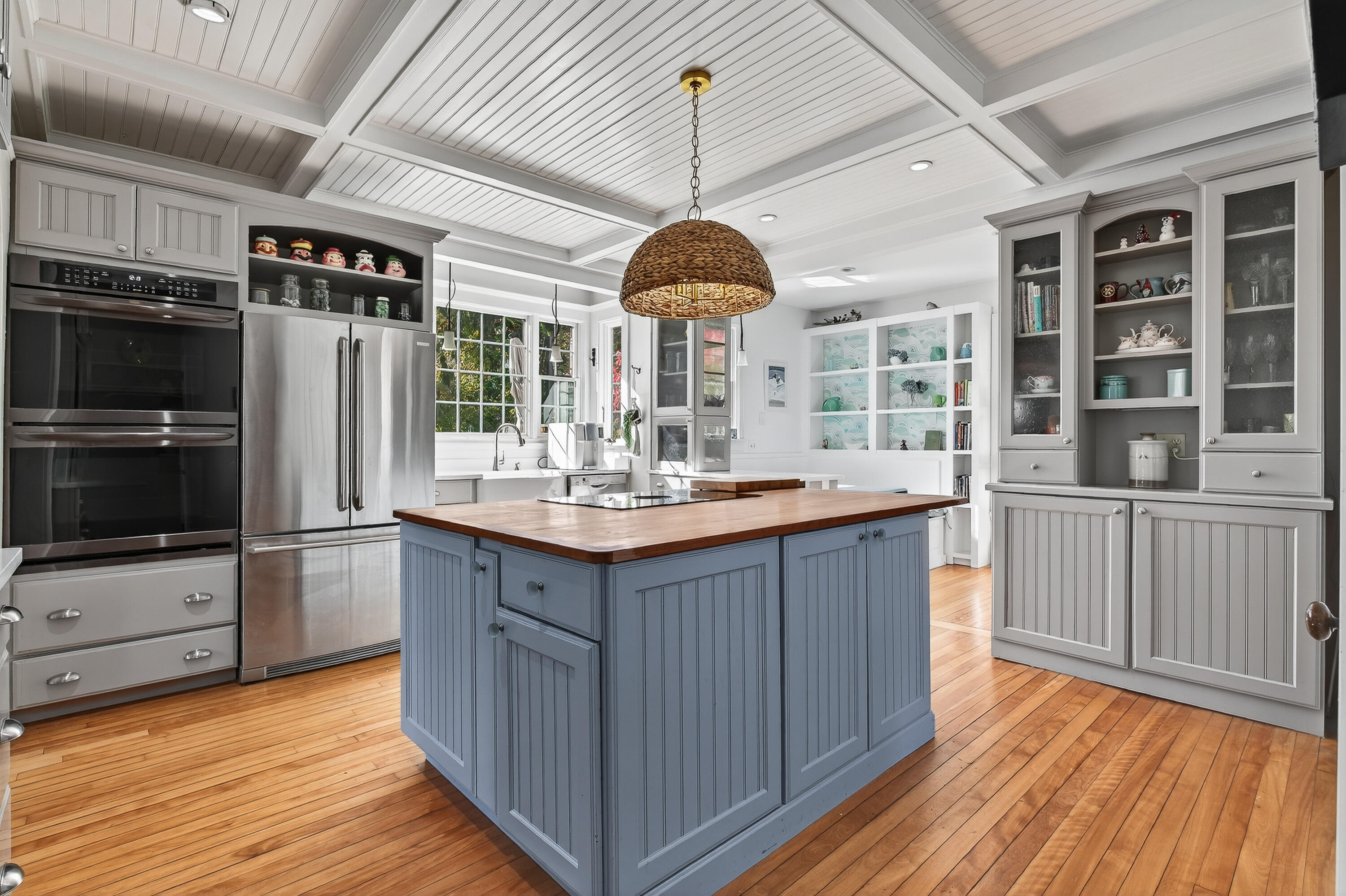 28 Fletcher Street, Kennebunk