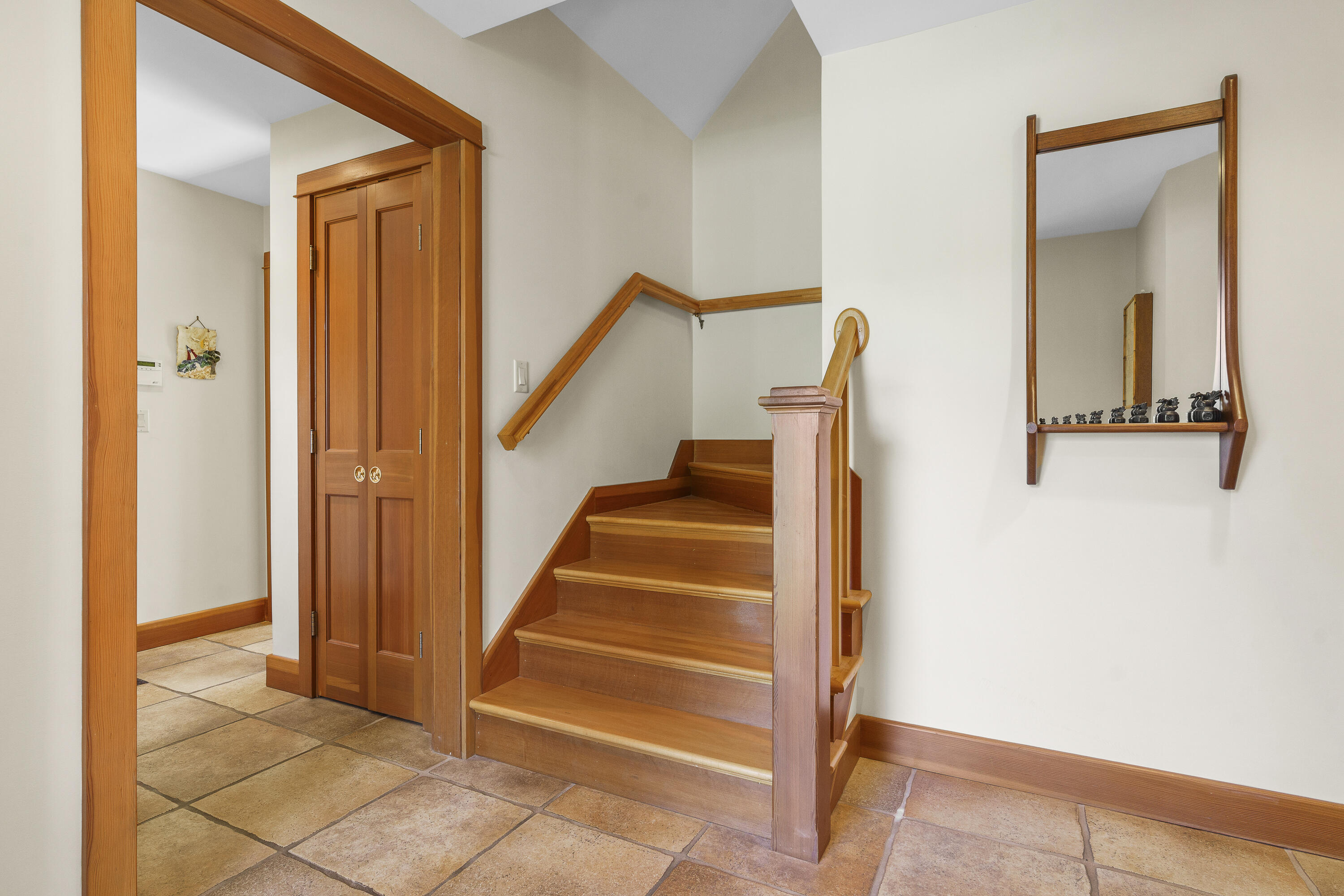 27 Riverview Drive