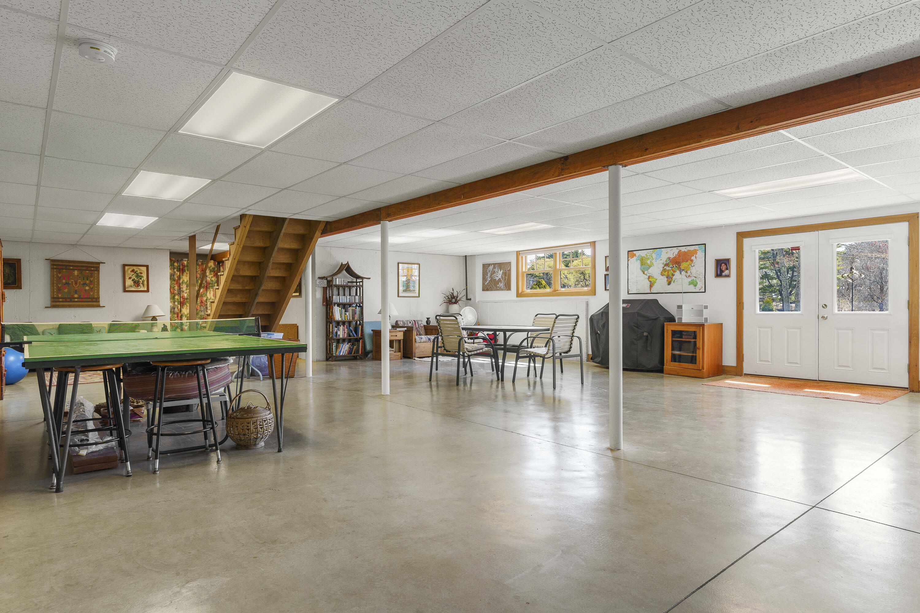 27 Riverview Drive
