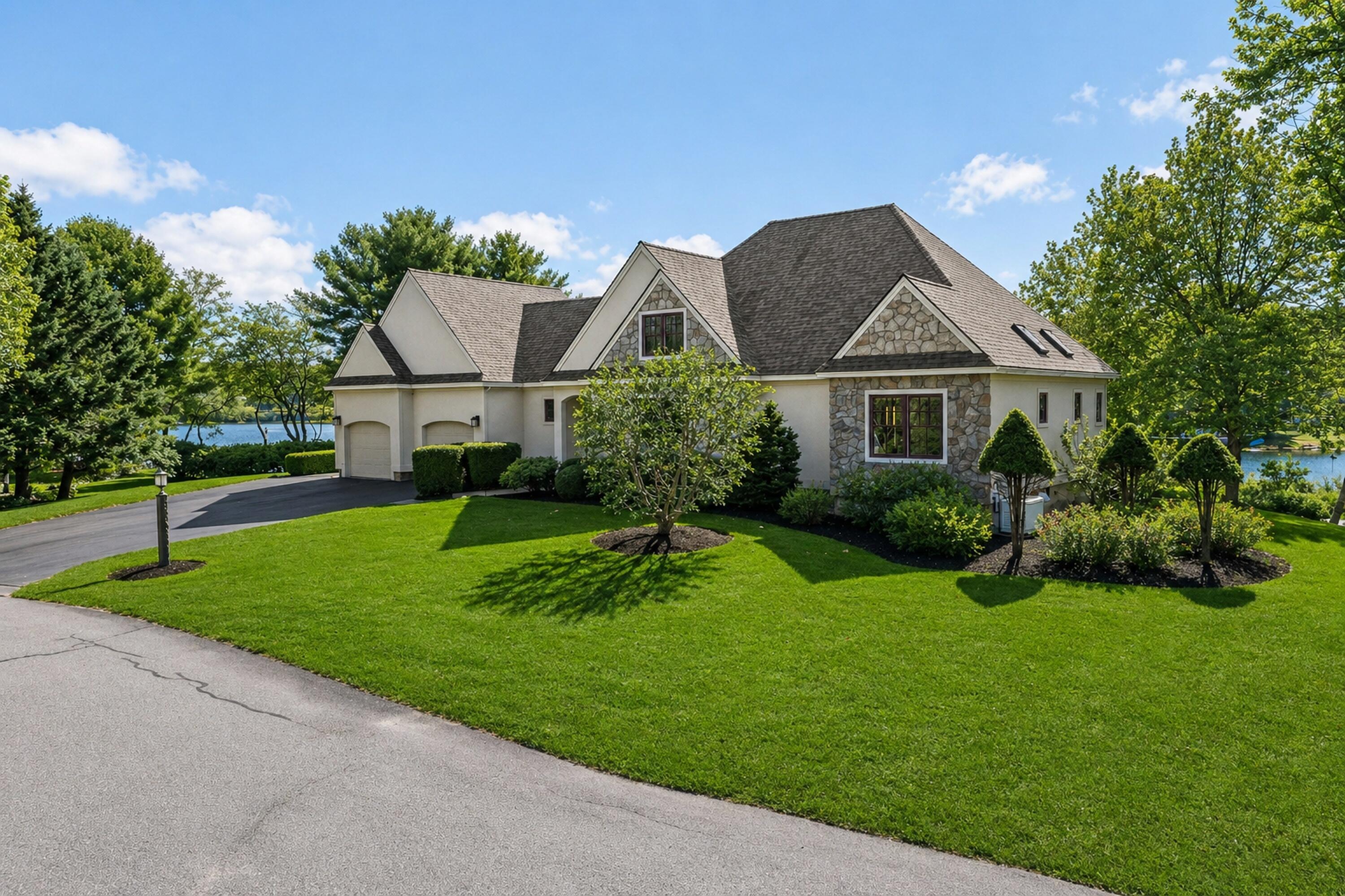 27 Riverview Drive