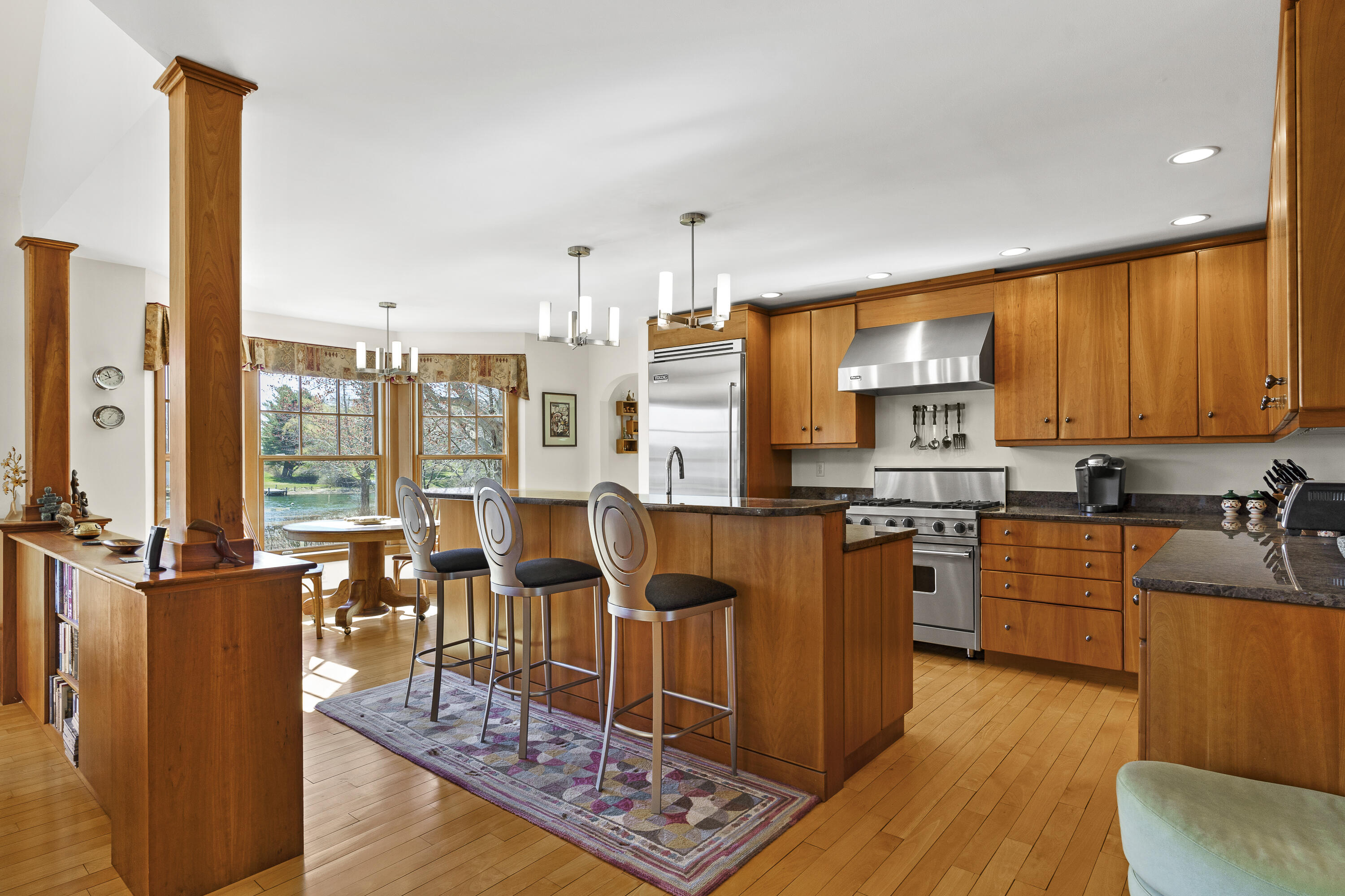 27 Riverview Drive