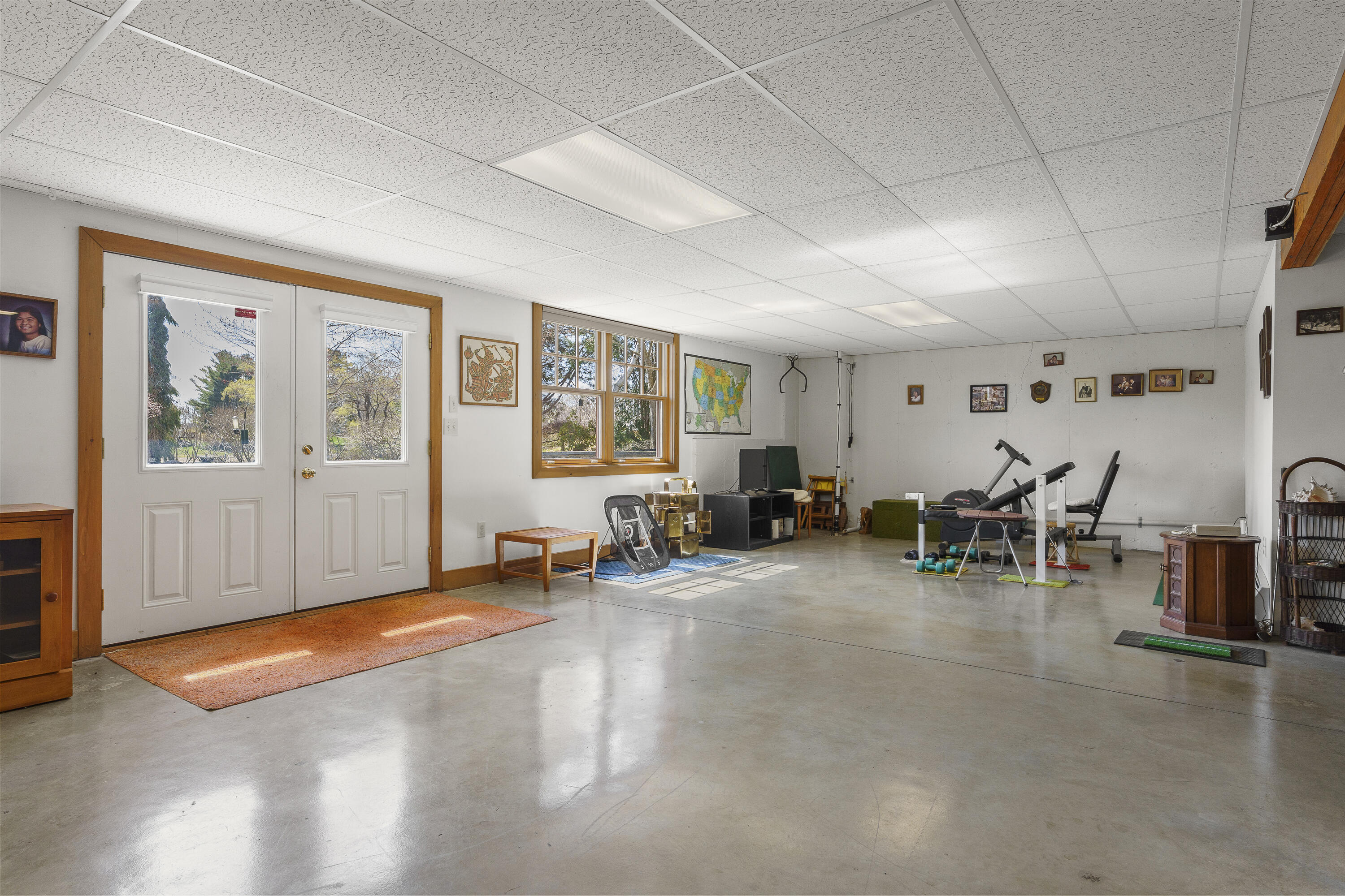 27 Riverview Drive